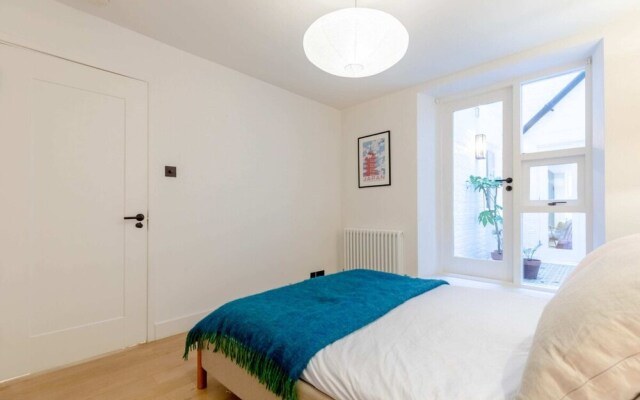 Chic 1BD Flat W/private Terrace Knightsbridge!
