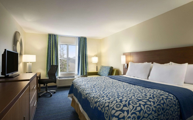 Sleep Inn & Suites Altoona North