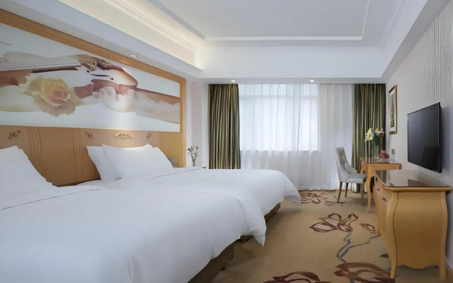 Vienna Hotel Guangdong Zhongshan Caihong Avenue