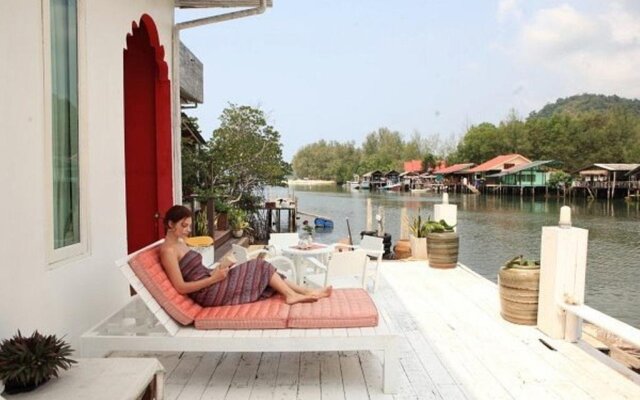 Watercolours Boutique Resort