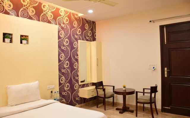 When In Gurgaon - Service Apartments near Medanta Medicity