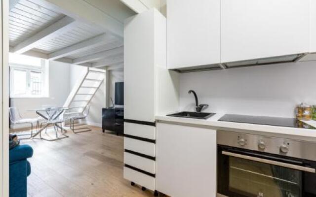 Modern Apt 300Mt From Milano Central Station!