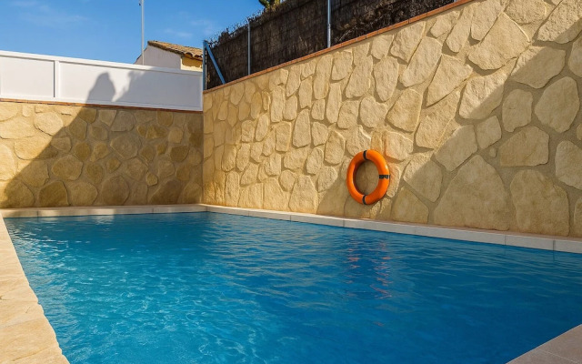 Elegant Twin Villas With Pools & Views