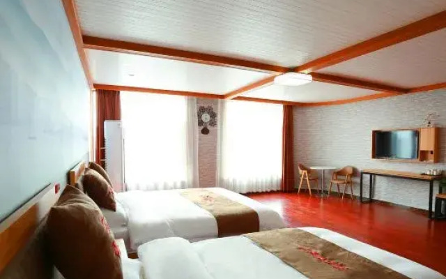 Kelining Chain Hotel(Luozhuang Baoli Wealth Plaza Store)