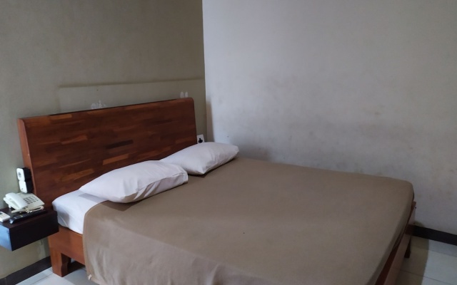 Oyo 2006 Hotel Luvio Makassar – Guest Rooms – Makassar