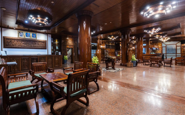 Pierre Hotel