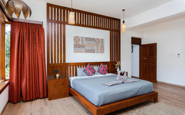 10BHK Super Luxury Villa with Private Pool
