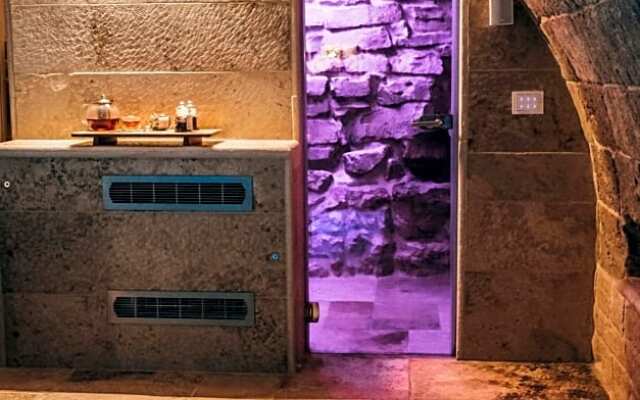 Pietraluna luxury b&b
