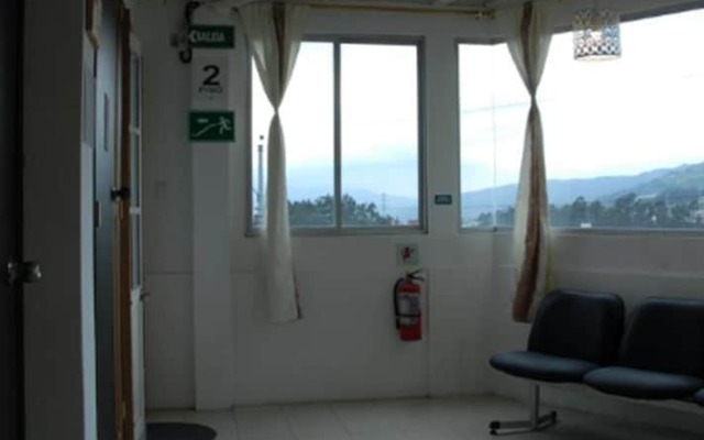 Quito Condor Hostal