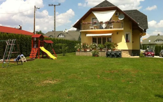 Laura Apartman
