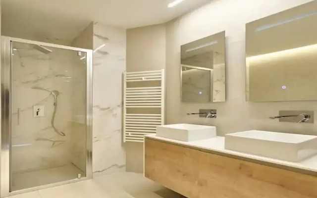 Ayia Napa Marina East Tower Suite