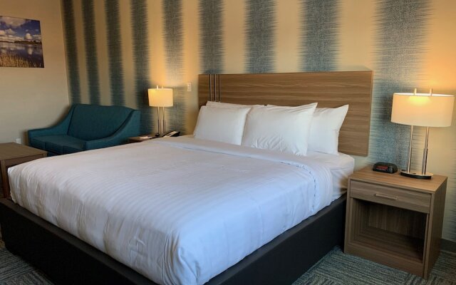 Meridian Inn & Suites Regina Airport