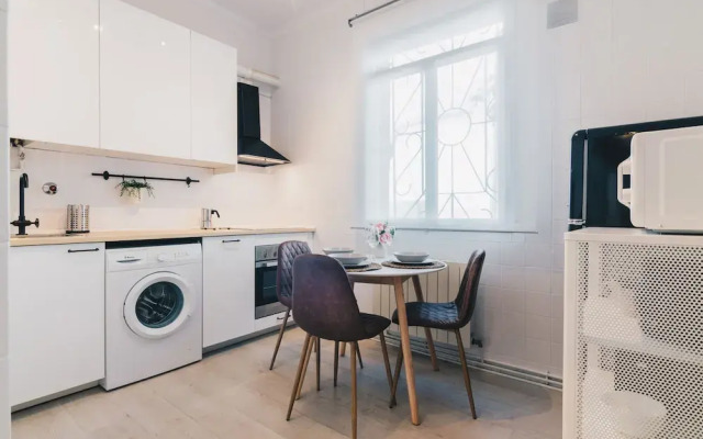 Altair by People Rentals