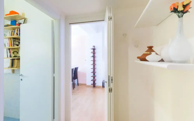 Navigli 6A Apartment