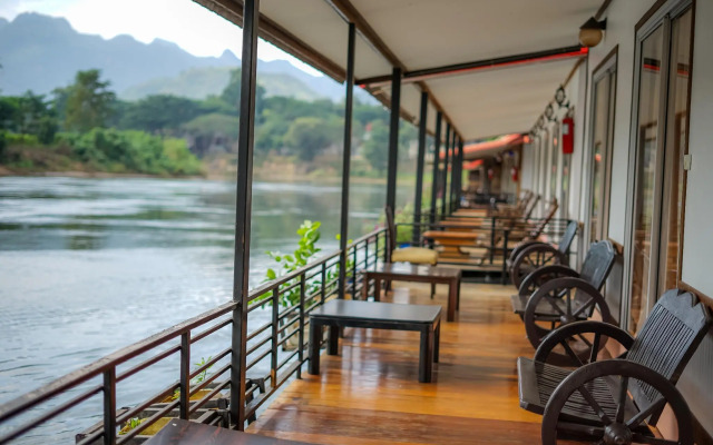 Khaothone River View Resort
