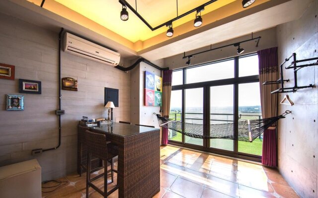 Rococo Homestay