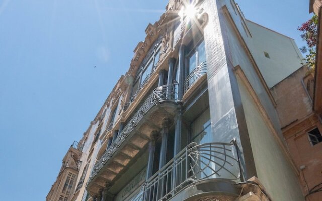 L'Aguila Suites Gaudí