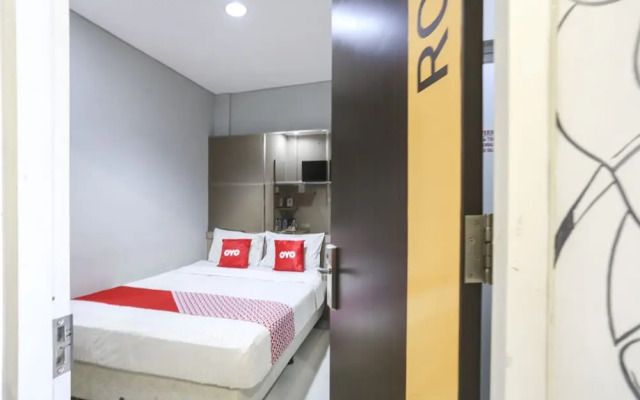 Wisma Kebon Kacang 9 by OYO Rooms