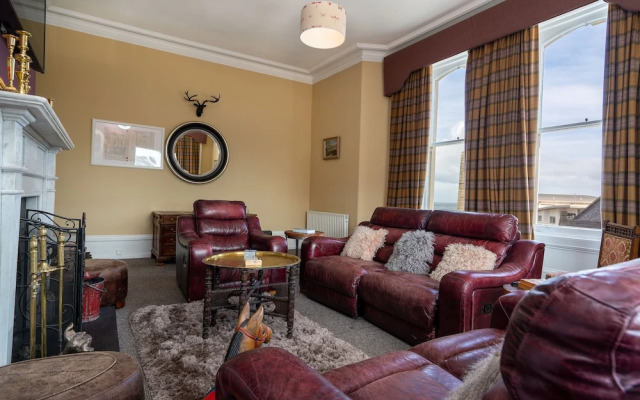 Antrim House Guest Rooms & Suites