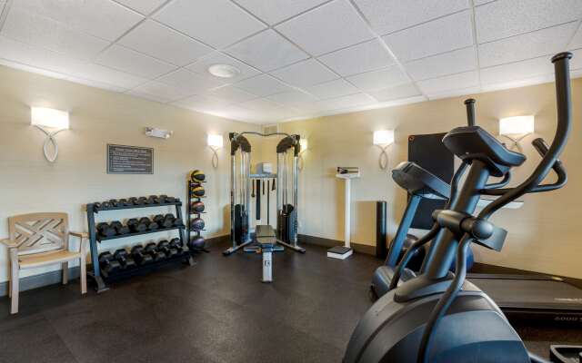 Best Western Falcon Plaza - Bowling Green