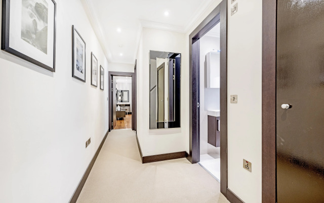 130 Queen's Gate Apartments