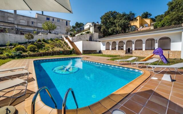 Vivalidays Villa Genis Barcelona