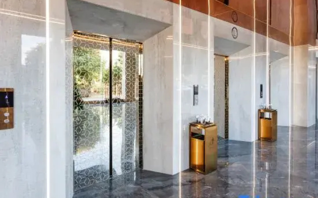 Marquis Hotel & serviced apartment