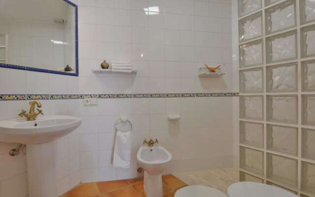 Sineu Mallorcan Renovated Holiday House