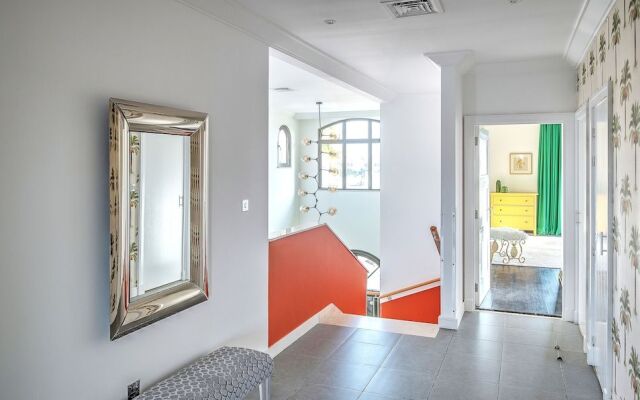 Dream Inn Dubai-Palm Island Retreat Villa