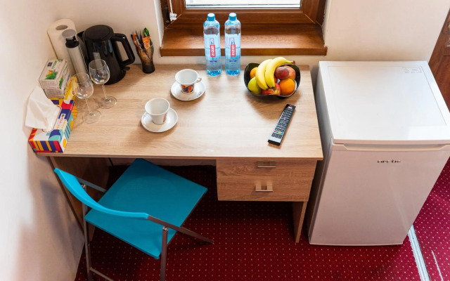 Center Walking Apartment and Room