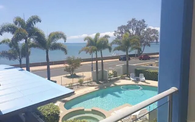 2 Bedroom Apt, Ocean View, Urangan, Hervey Bay