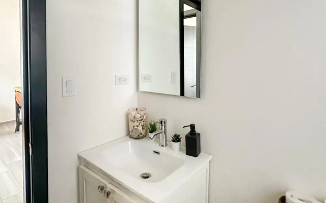 Serene Retreat With Exclusive Pool Haven