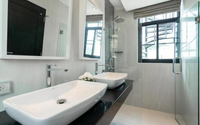 360 Degree Kamala Seaview Villa
