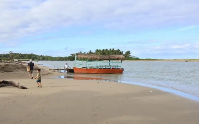REFUGIO Sabaneta de Yásica