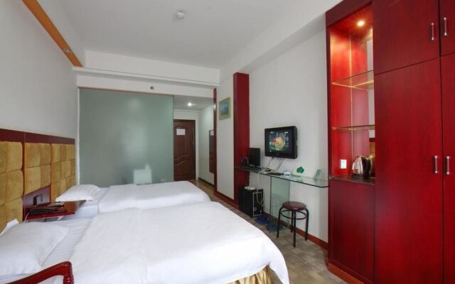 Zhangjiajie Wind and Cloud Holiday Hotel