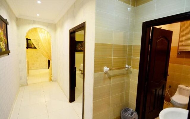 Qasr Al Thuraya Hotel Apartments