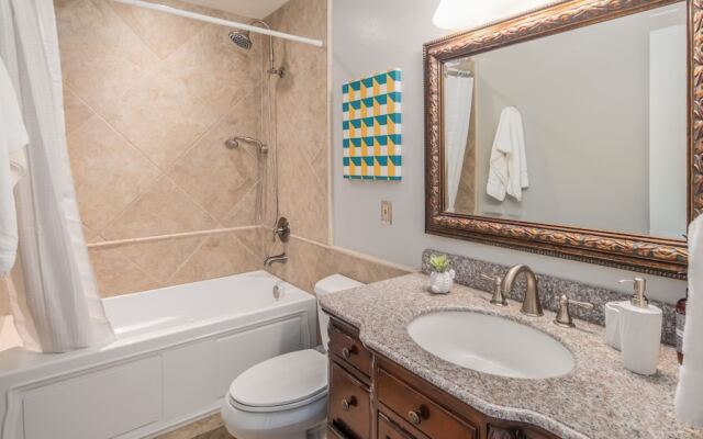 4BR Scottsdale Townhome by Wanderjaunt