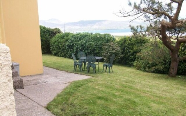 Shores Country House Bed & Breakfast
