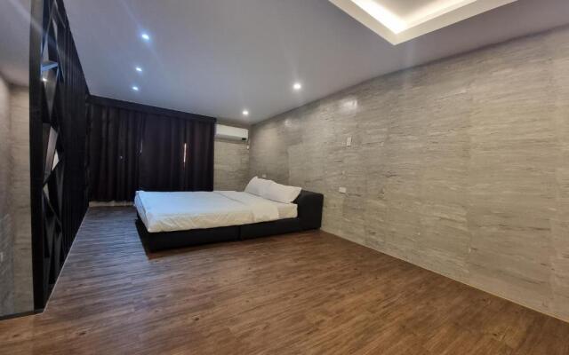Hanin Town Hotel