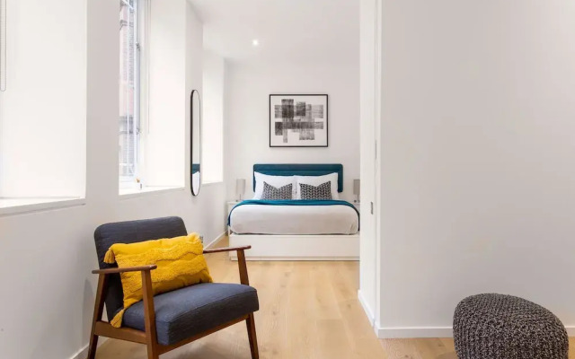 2 Bed 2 Bath Apartment Off Regent Street