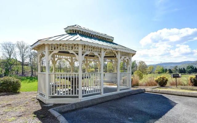 Golf Vista 111 by Jackson Mountain Rentals