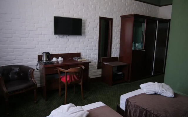 Отель Kesh Palace