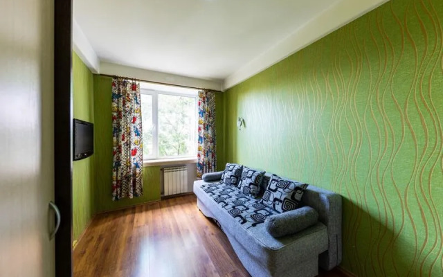 Rental SPB apartments on the ave. Novoizmaylovskiy, 49