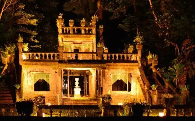 Tropical Bliss Bed and Breakfast