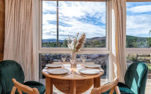 Unique tiny house in heart of the Cairngorms