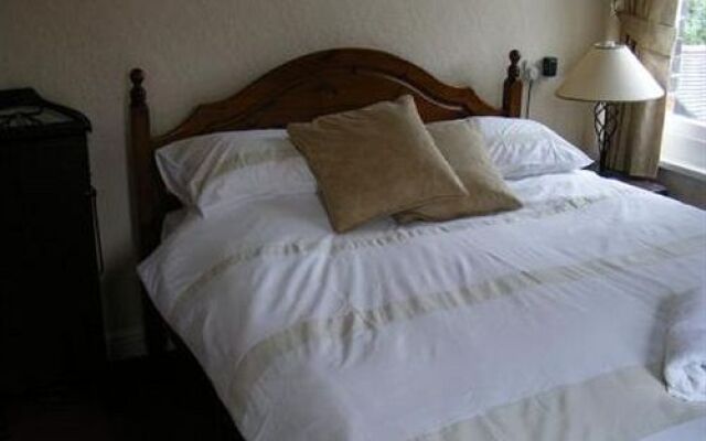 Fernlea Hotel