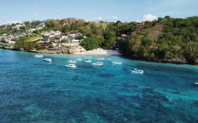 Sunset Hill Lembongan