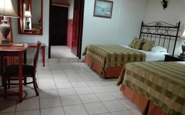 Casa Colonial Bed And Breakfast