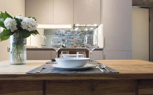 JOIVY Elegant 1BR Flat Near City Centre