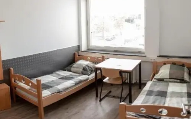 Monteurwohnung - Hostel - Zimmer - Hotel easy